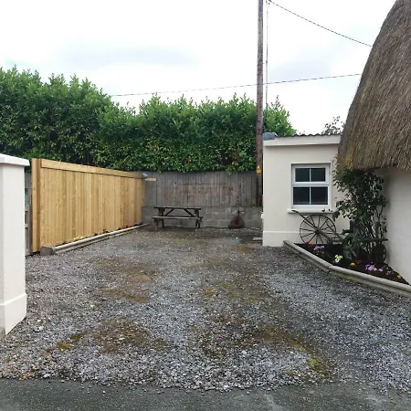 Holiday home The Thatchers *